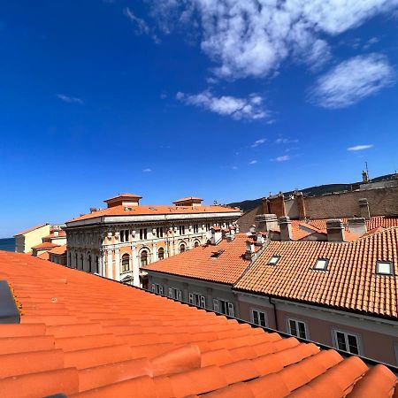 Apartament Mansarda Mazzini Triest Zewnętrze zdjęcie